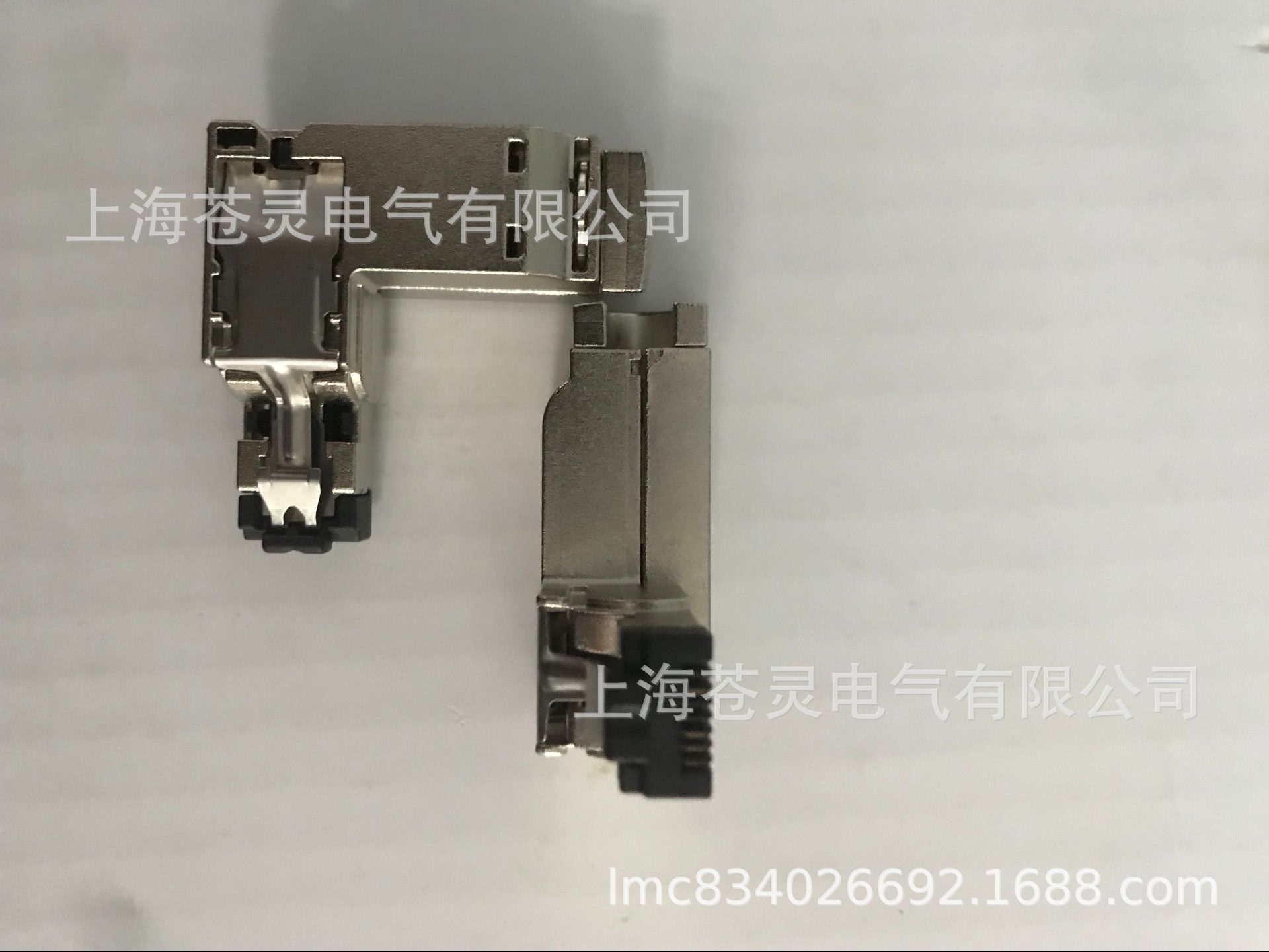 BC97FACD47DDA09B9F5E25DA2C6A0E