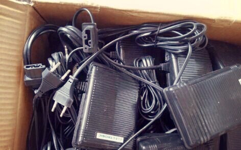 兄弟胜家飞跃蝴蝶缝纫机配件电源线脚踏板脚踩控制器无极变速