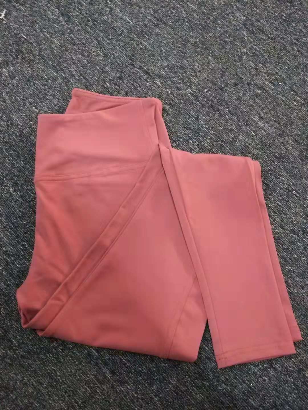 9498946149_648119352