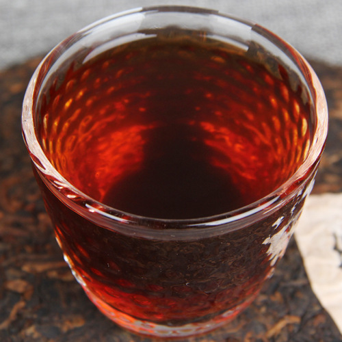 Wholesale court pu'er tea, Hechangxuan pu'er tea, Ban Zhang golden bud, seven sons pu'er cake tea, golden bud ripe tea 