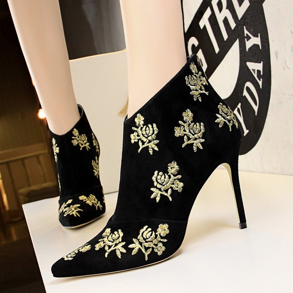Fine heel High heel Suede Coloured Embroidery Flower Tip Sexy Shoes