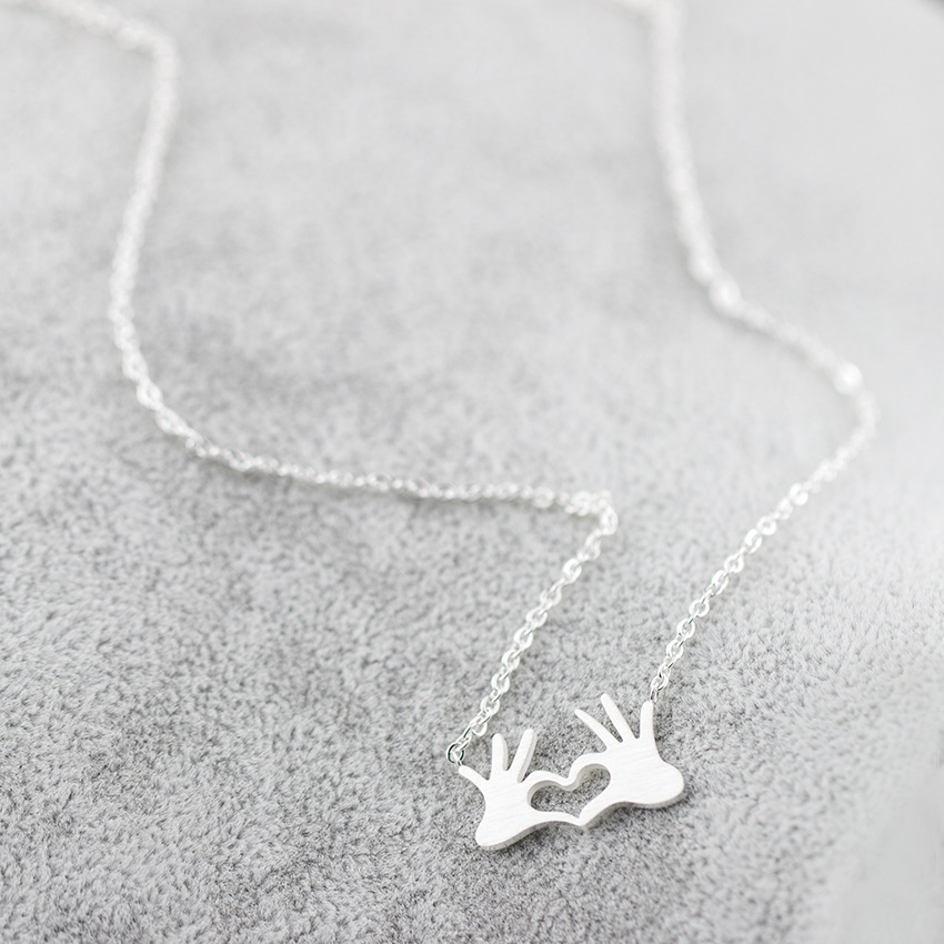 creative fashion Palm Pendant Lovers Heart Necklace