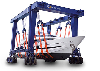 游艇搬运起重机   纽科伦公司