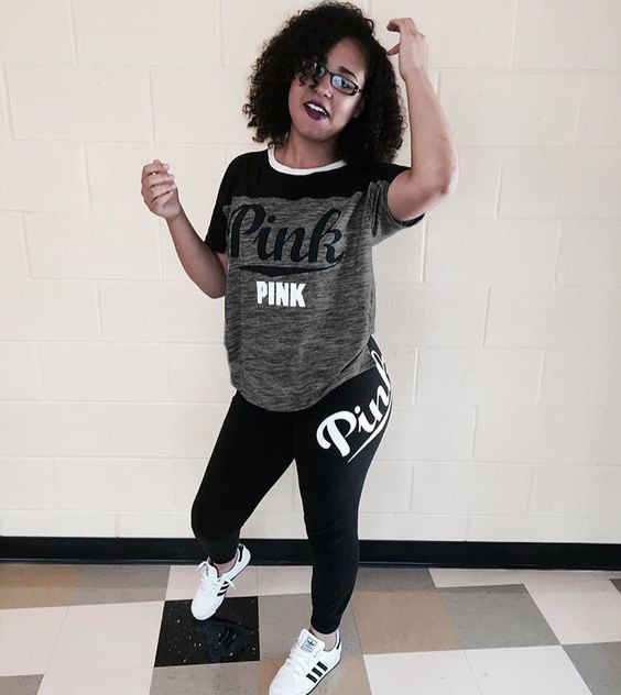 8594925288_1104093829-w244