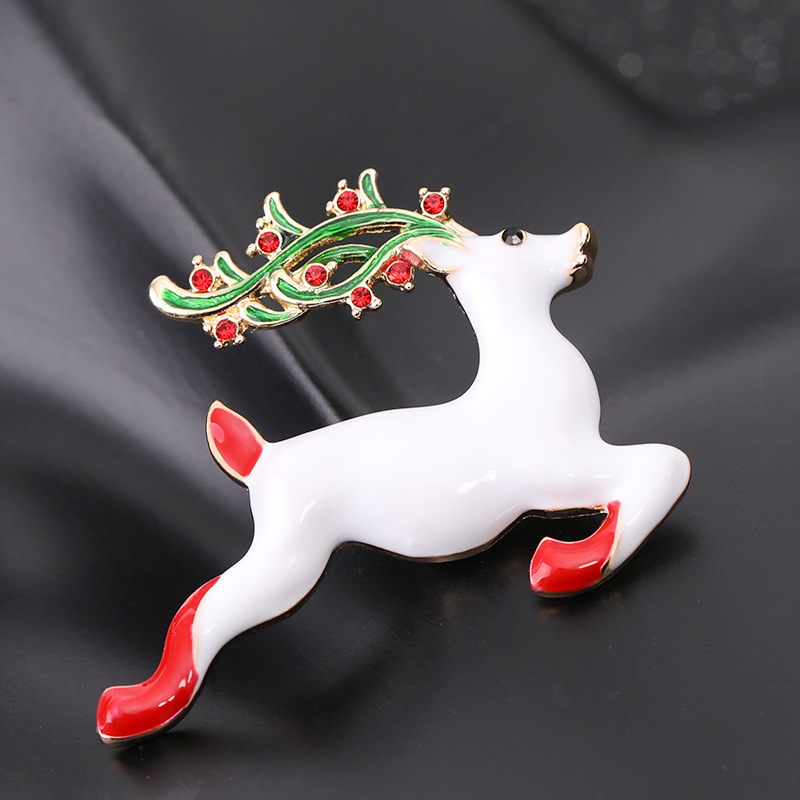 Wholesale Jewelry Christmas Tree Snowman Tie Socks Gloves Brooch Nihaojewelry display picture 45