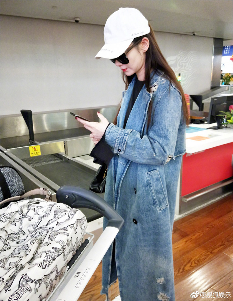 Costume femme AIGUILLE D OR en Denim - Ref 3335386 Image 16