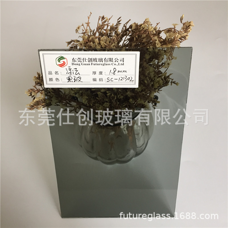 深圳供应1.8mm纯黑色玻璃原片批发 不透光欧洲灰玻璃 透光深灰玻