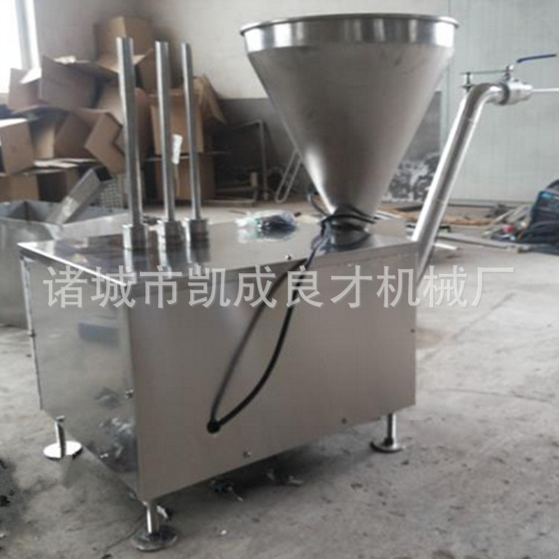 供应香肠生产线|诸城良才齿轮灌肠机、香肠机、真空定量灌肠机