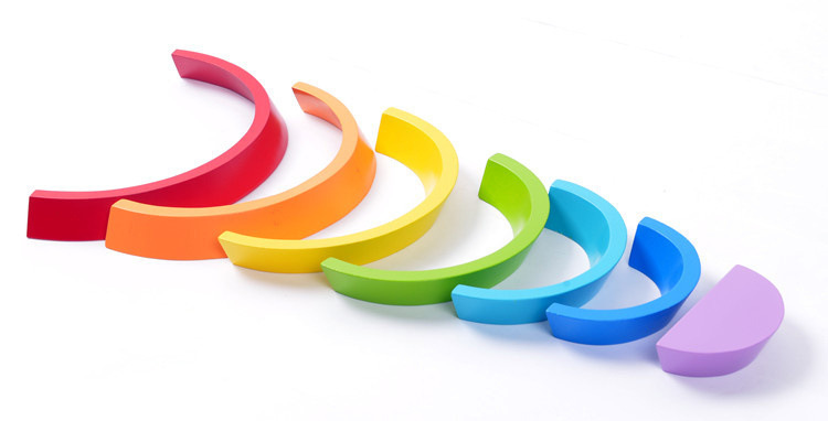 Una variedad de bloques de construcción de arco iris puente de arco de madera semicírculo Educación Temprana de madera para niños Jenga juguete suministro directo de fábrica