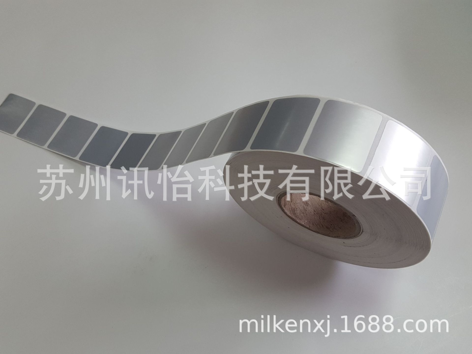 非标印制洛阳PGGU2认证PET 40*25.4MM*2000张亚银色聚酯铭版标贴