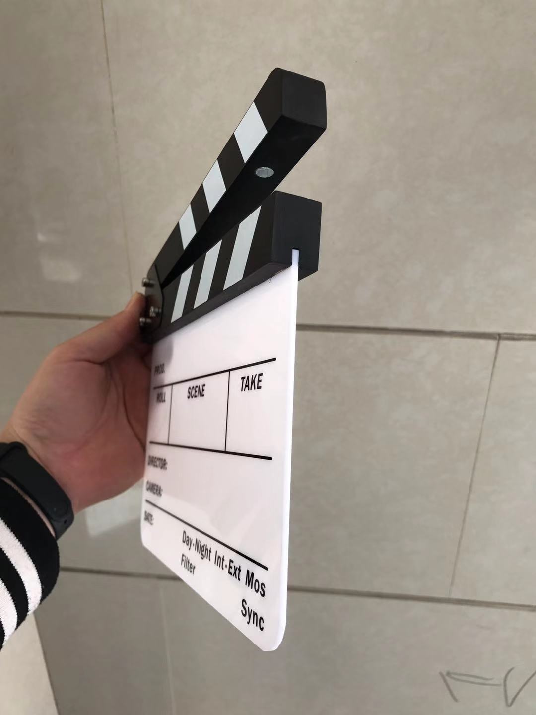 亚克力电影拍板 场记板 打板 拍板 彩色场记板 中号全英文YX-ZH1H-阿里巴巴