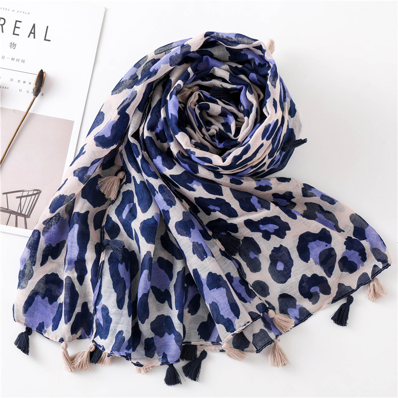 Leopard-print Cotton And Linen Scarves, Shawl, Long Silk Scarf, Keep Warm display picture 6