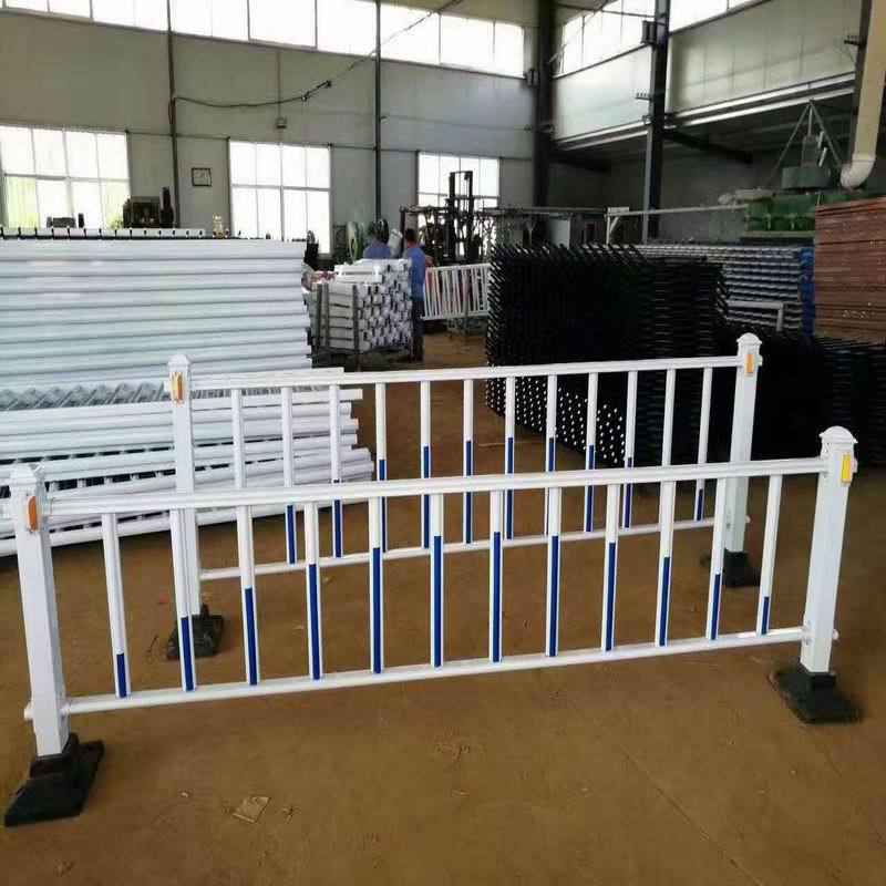 广州现货市政道路隔离护栏 公路交通防撞护栏 马路中央隔离栏杆