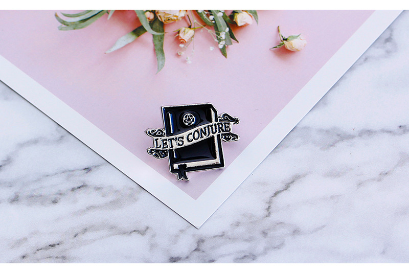 60g Weight No Inlaid Inlay Material Brooches Classification Anniversary, Business, Travel Occasion Alloy Material Halloween Festival Geometric Pattern Unisex Gender Plating Design Retro Style Retro Pin Geometric Alloy Plating No Inlaid Unisex Brooches 4