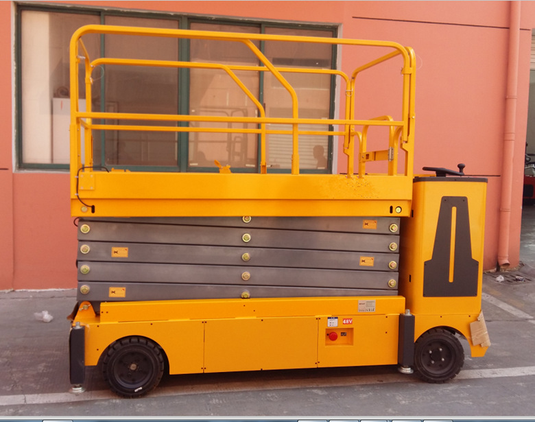 自行走升降机移动剪叉式升降平台车电动电瓶全液压自动式升降平台