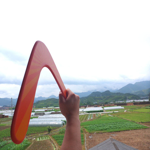 Children's wooden boomerang boomerang frisbee boomerang v-dart outdoor sports cross-border flying saucer toy