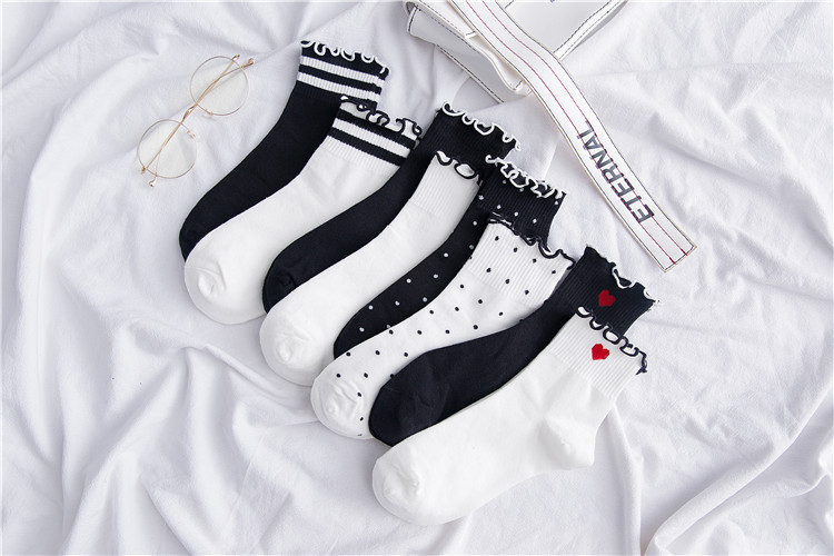 lotus leaf embroidery cotton tube socks  NSFN40136