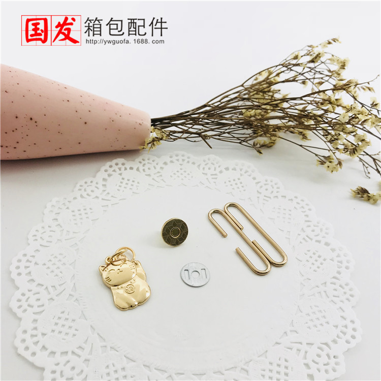 Nuevo oro de 5 cm para atraer la fortuna, oro de gato deslizante, oro en forma de C, opcional de tres colores