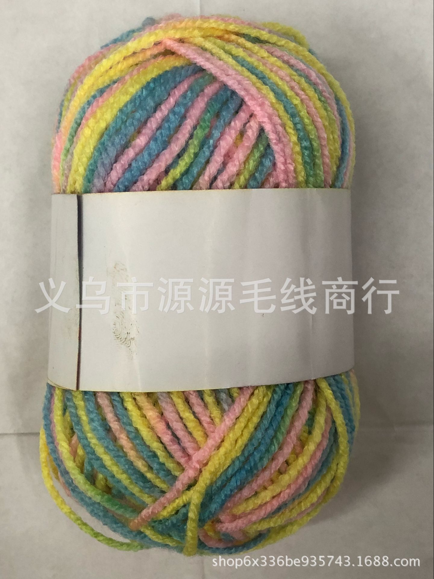 3股中粗腈纶段染毛线 涤纶毛线手编围巾帽子线多颜色任意搭配定做