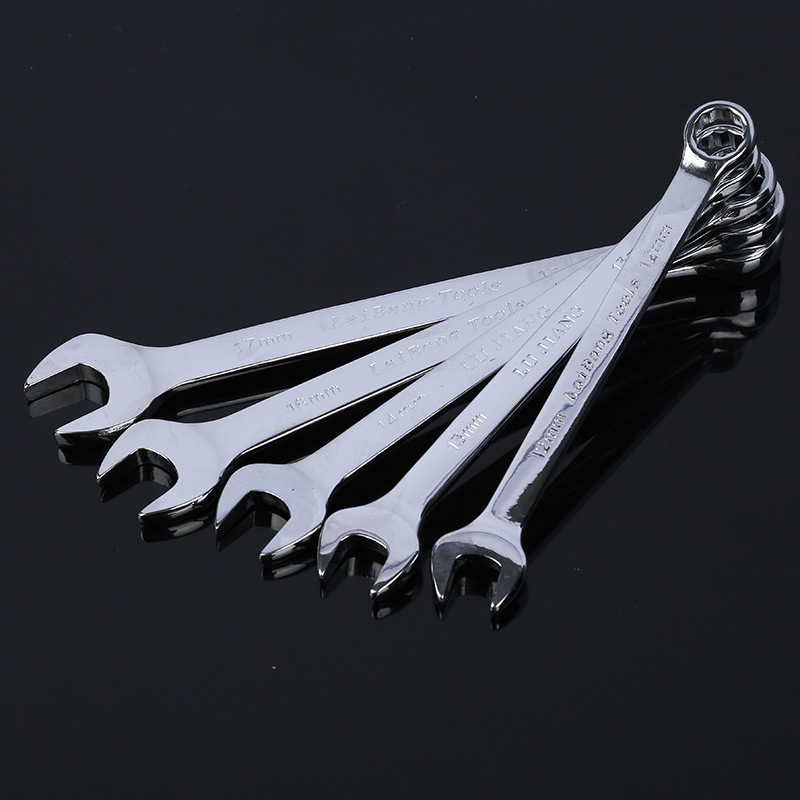 자동 수리 세트 소켓 렌치 자동 수리 도구 세트 하드웨어 도구 상자 조합 121 개 공급