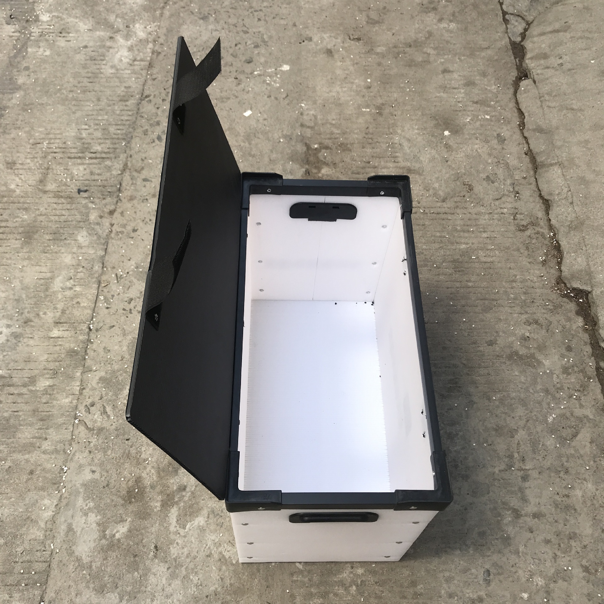 生产订做广州塑胶中空板箱 深圳防静电中空板周转箱 多种颜色供选