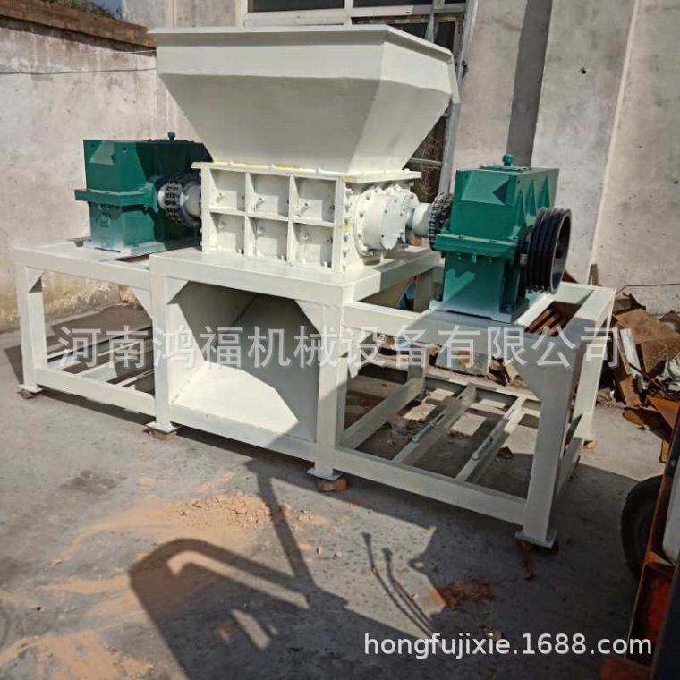 鸿福大口径多功能型撕碎机 双轴木托盘撕碎机 生活垃圾金属撕碎机