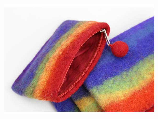 Women's Rainbow Wool Felt Zipper Coin Purses display picture 7