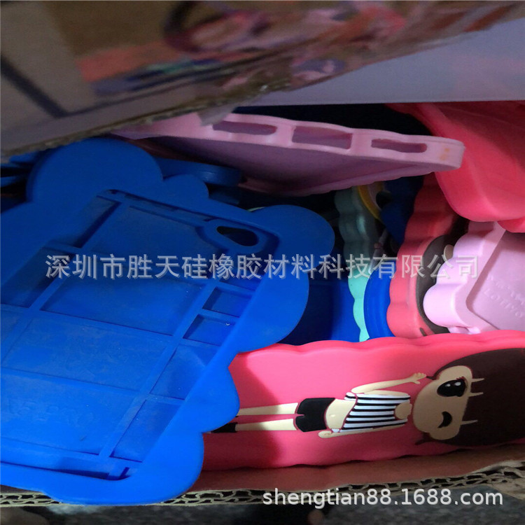 回收液体矽胶废料，弹性阻燃灌封硅胶。固化废弃环保透明填充硅胶