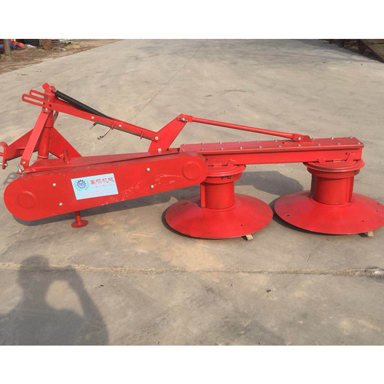 拖拉机后置双盘割草机一洋9GY圆盘割草机内蒙古草原