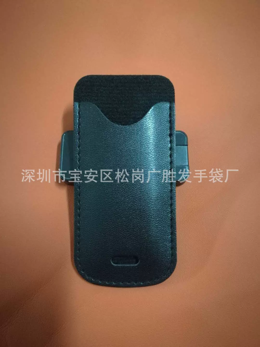 厂家生产MP3MP4录音笔收音机皮套，方便使用可制LOGO播放器