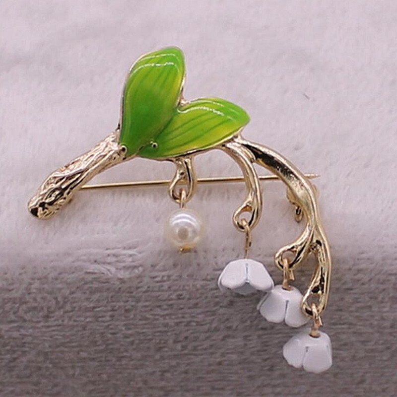Business Occasion Elegant Pin Flower Imitation Pearl Alloy Plating Women'S Brooches