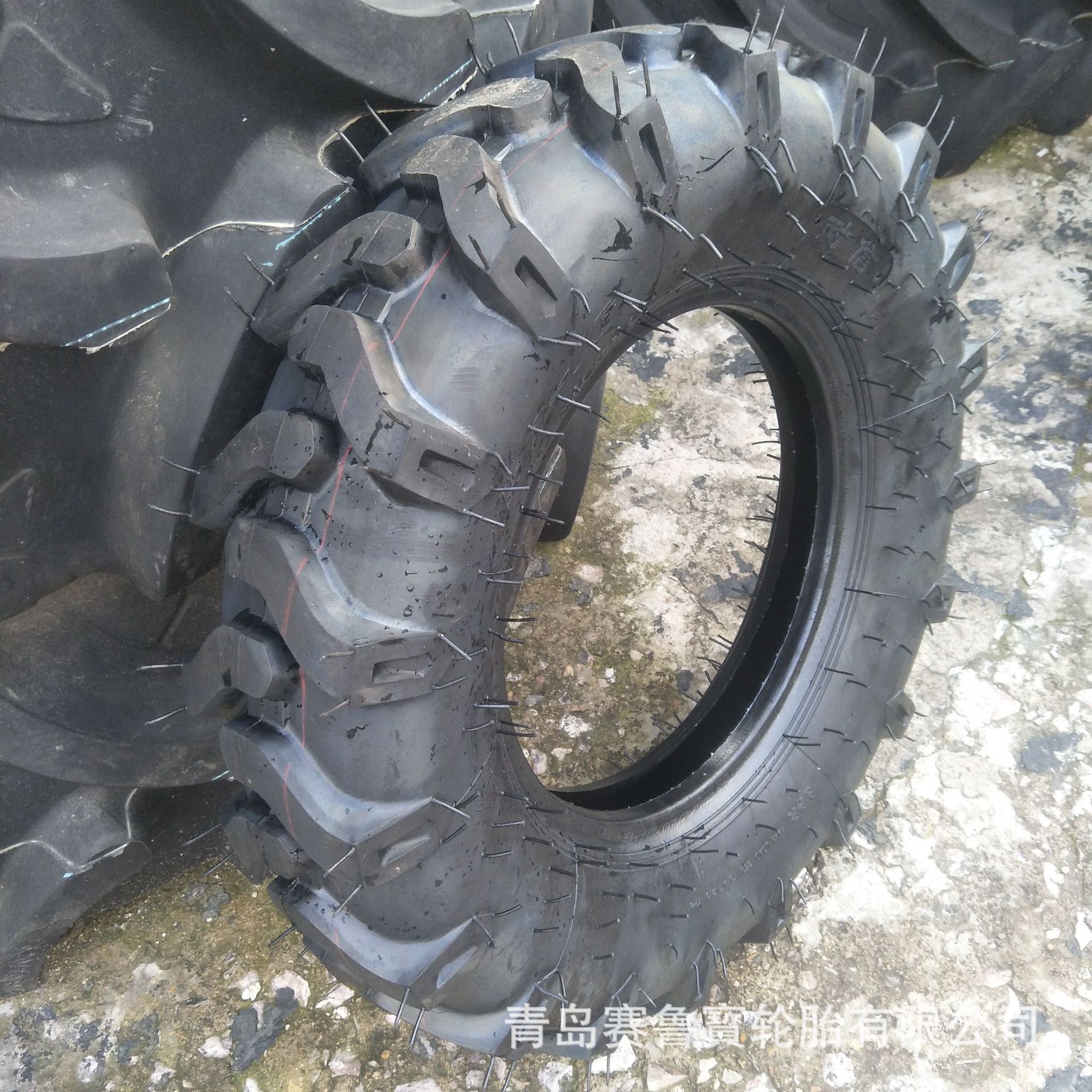 农用拖拉机轮胎 7.50-16  人字花纹轮胎