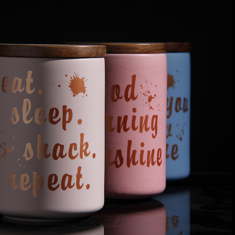 Nórdico cerámica sellada tarro de almacenamiento cocina caramelo té tarro con tapa ins decoraciones para el hogar al por mayor