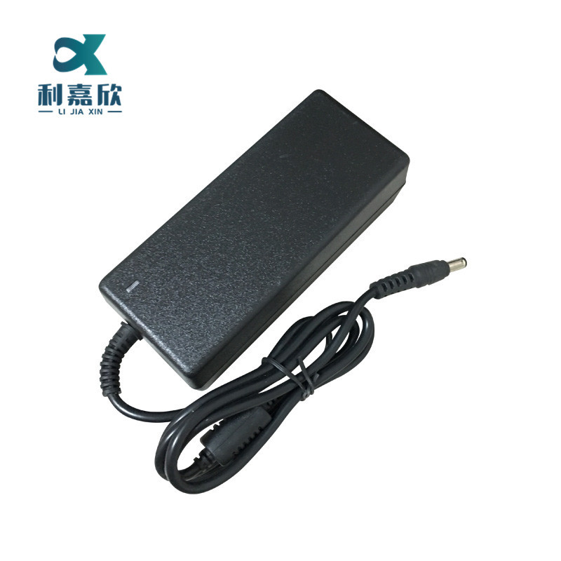 厂家供应12v7a开关电源 监控电源 12V7000MA LED电源适配器84W