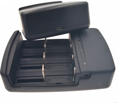 AA5号AAA7号C型2号D型1号碱性电池四槽USB智能多功能充电器