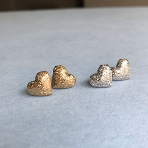 Korean Version Simple Heart Ear Stud Fashion Trend Item Love Heart Earrings Versatile Personality Heart-Shaped Earring Accessory Mixed Batch Ear Studs