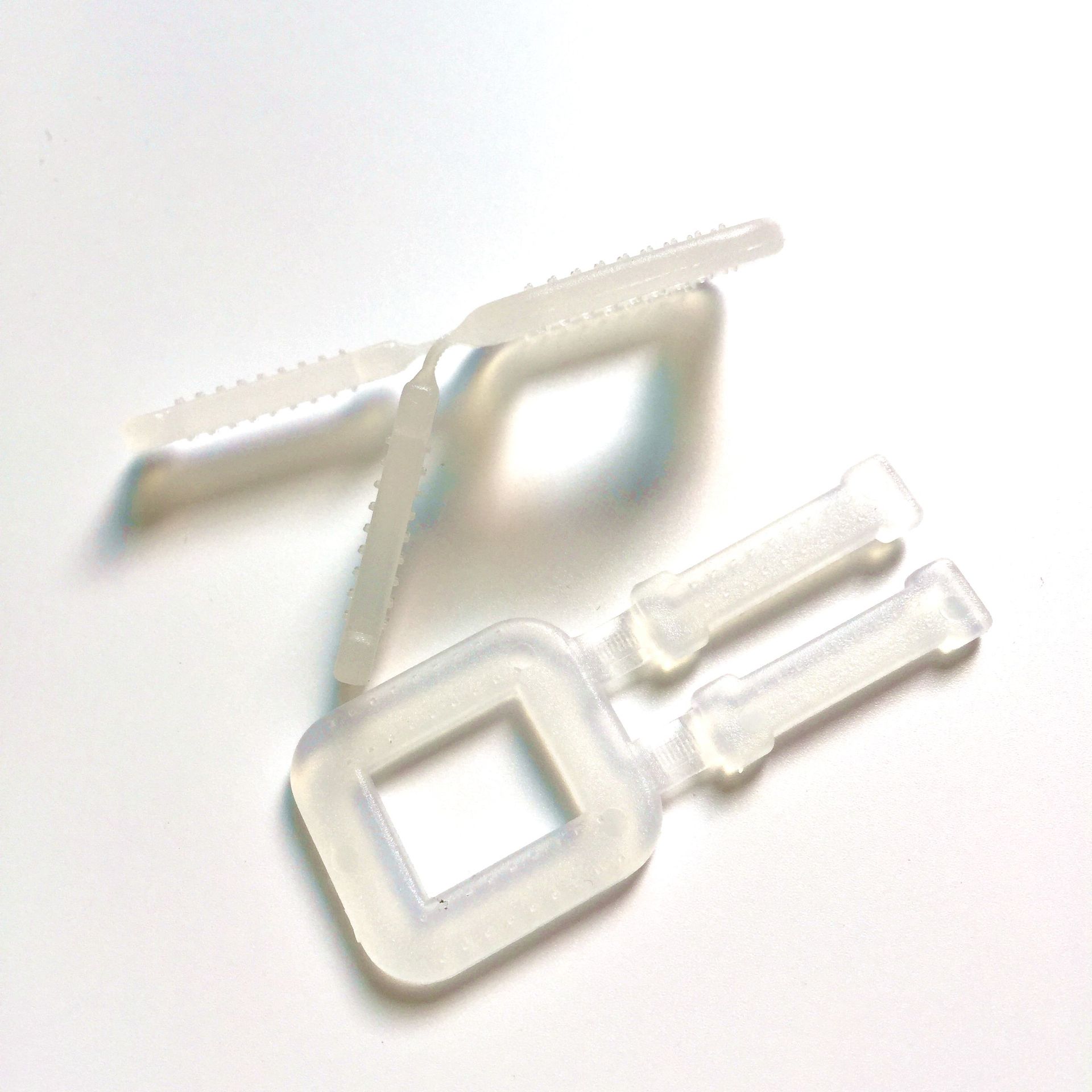 国通供应塑胶打包扣 透明打包扣 手动打包扣 环保过欧盟