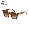 Fashionable retro trend sunglasses, glasses suitable for men and women, European style