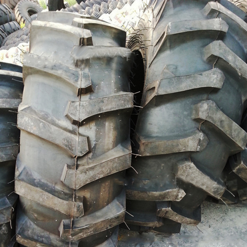 厂家直销 15-24 甲字 联合收割机 后轮 农用轮胎 R-1人字花纹轮胎