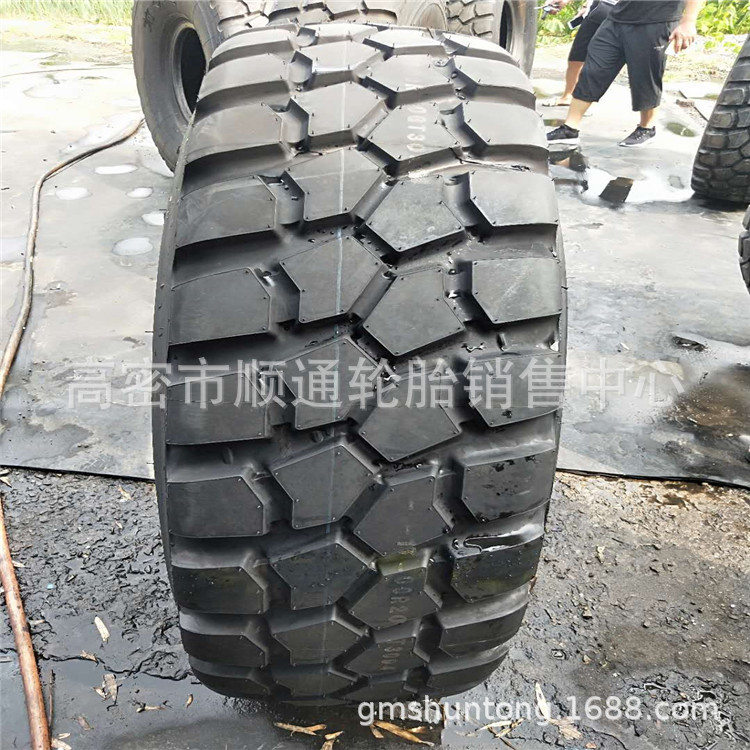 现货1400/1600r20越野卡车轮胎16.00R20子午线工程机械轮胎