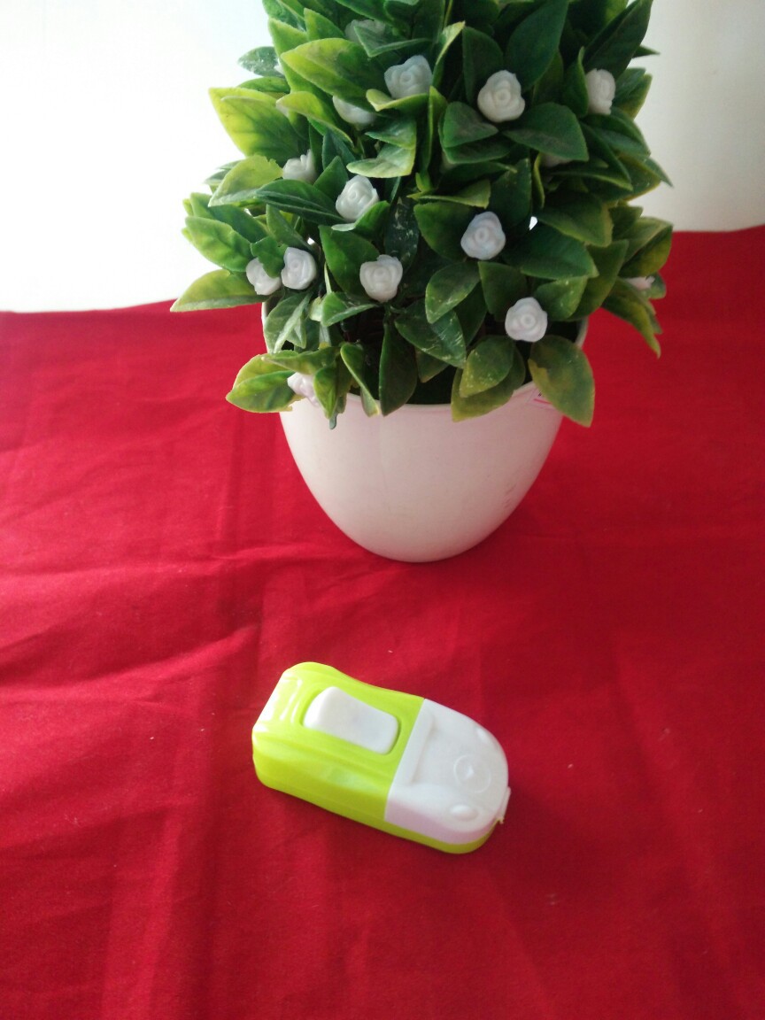 供应两元超市畅销商品电料类床头开关|ru