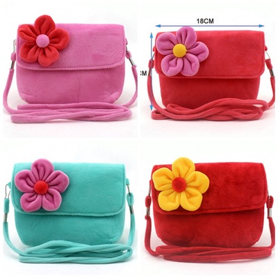 Korean Edition children Plush Inclined shoulder bag Little Girl Flower princess Snack pack The single shoulder bag