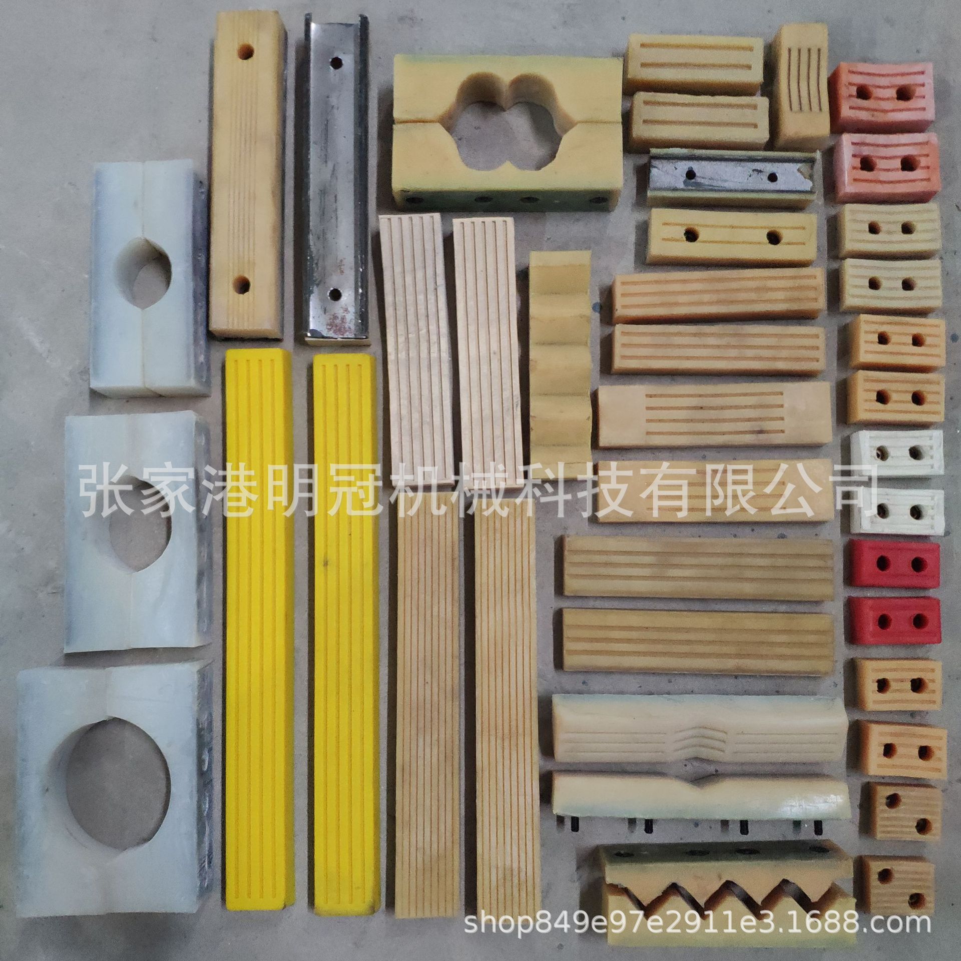 牵引机600橡胶块护墙板胶块 板材牵引机胶块