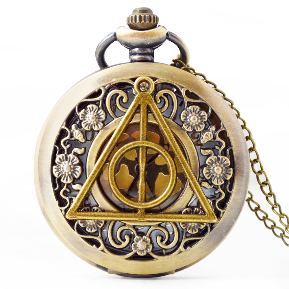 Boshi Ya Triangle Hollow Pocket Watch Wholesale New Vintage Pocket Watch Universal Casual Quartz Hanging Chain Pocket Watch