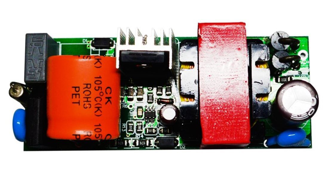 無頻閃射燈球泡玉米吸頂天花筒燈軌道崁燈專用50Wled恒流驅動電源