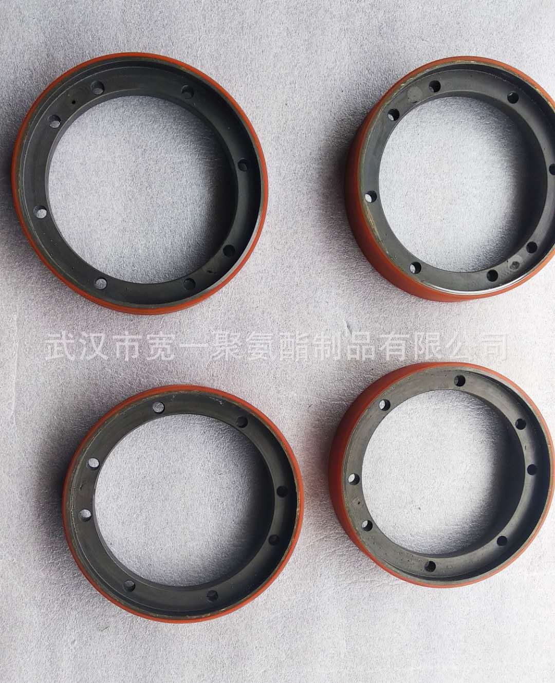 供应江苏南京非标设备用胶轮包胶加工，滚轮包胶加工，聚氨酯包胶