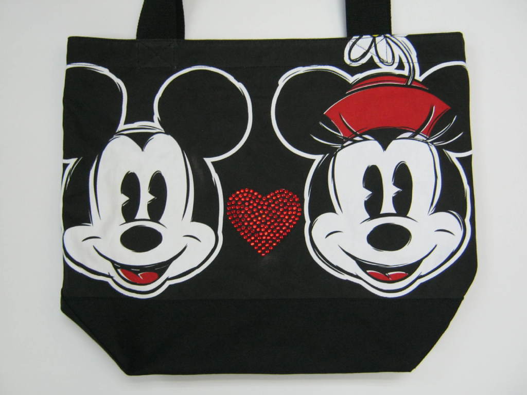 供应皮包 手袋 钱包 手提袋 皮袋 背包 烫钻 烫图 烫压加工 生产