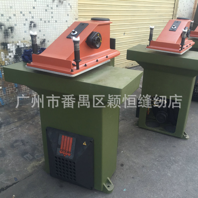 热销二手小吨位阿通裁断机 机械式阿通裁断机 阿通电脑刀裁断机