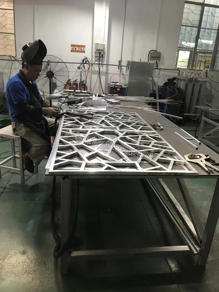 �T���� �T�X������