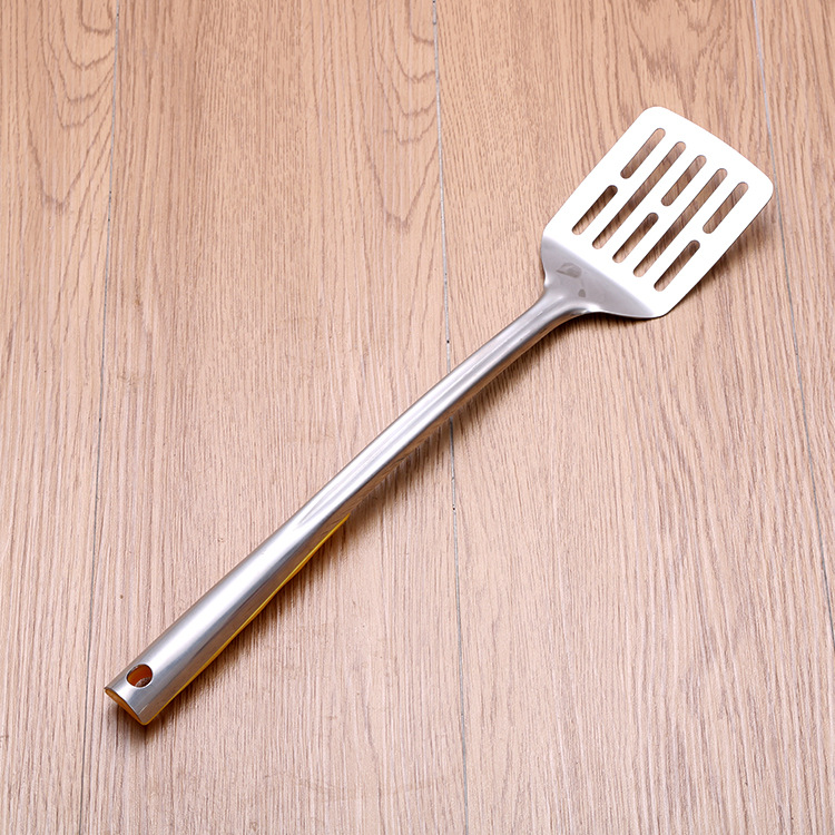 평평한 삽의 누출